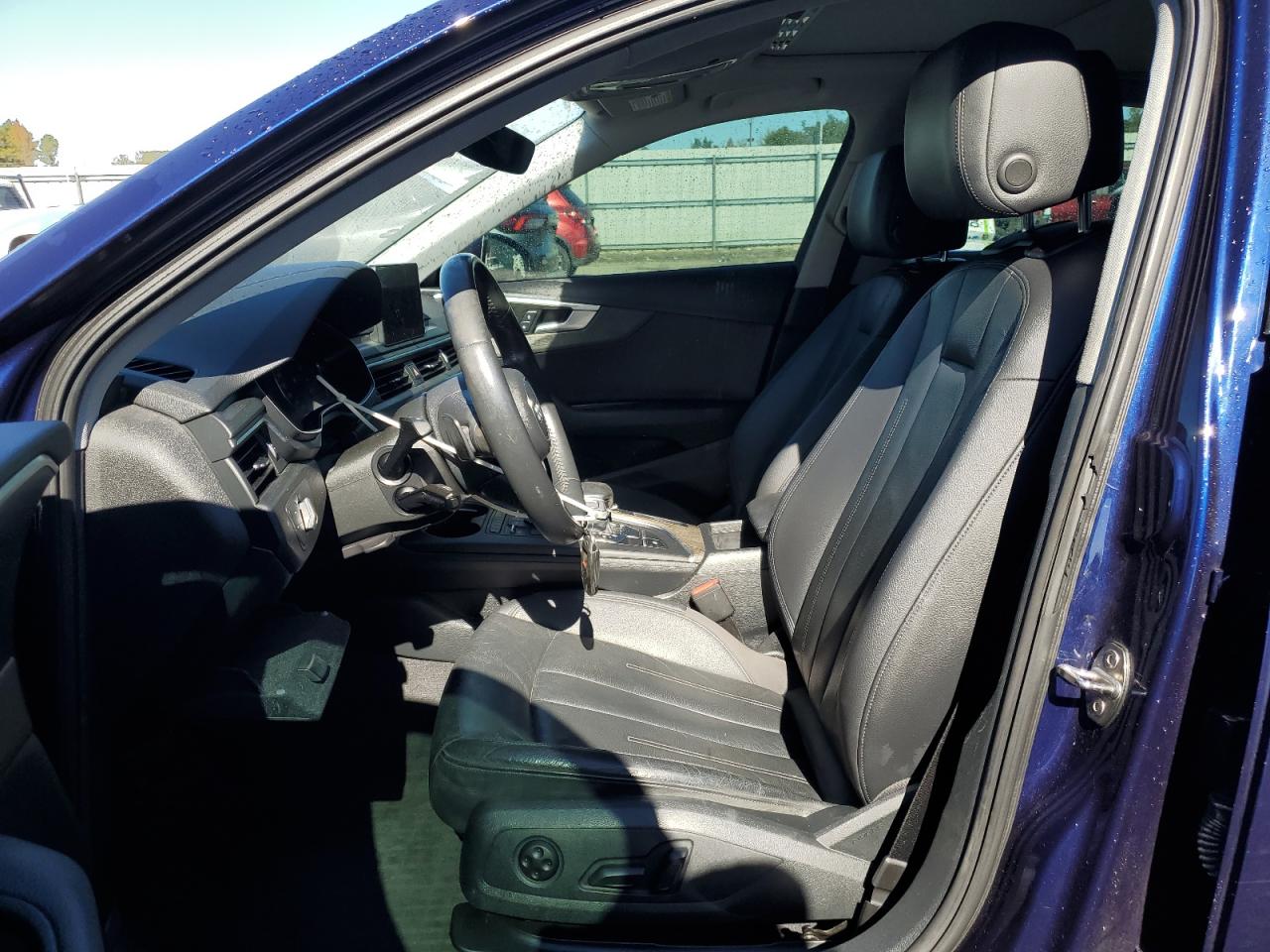 2019 Audi A4 Premium VIN: WAUDNAF46KA037177 Lot: 90848555