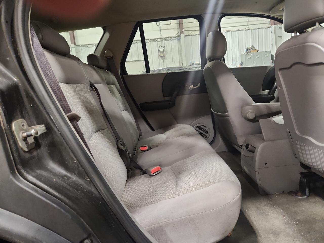 2005 Saturn Vue VIN: 5GZCZ33D05S828126 Lot: 92349875