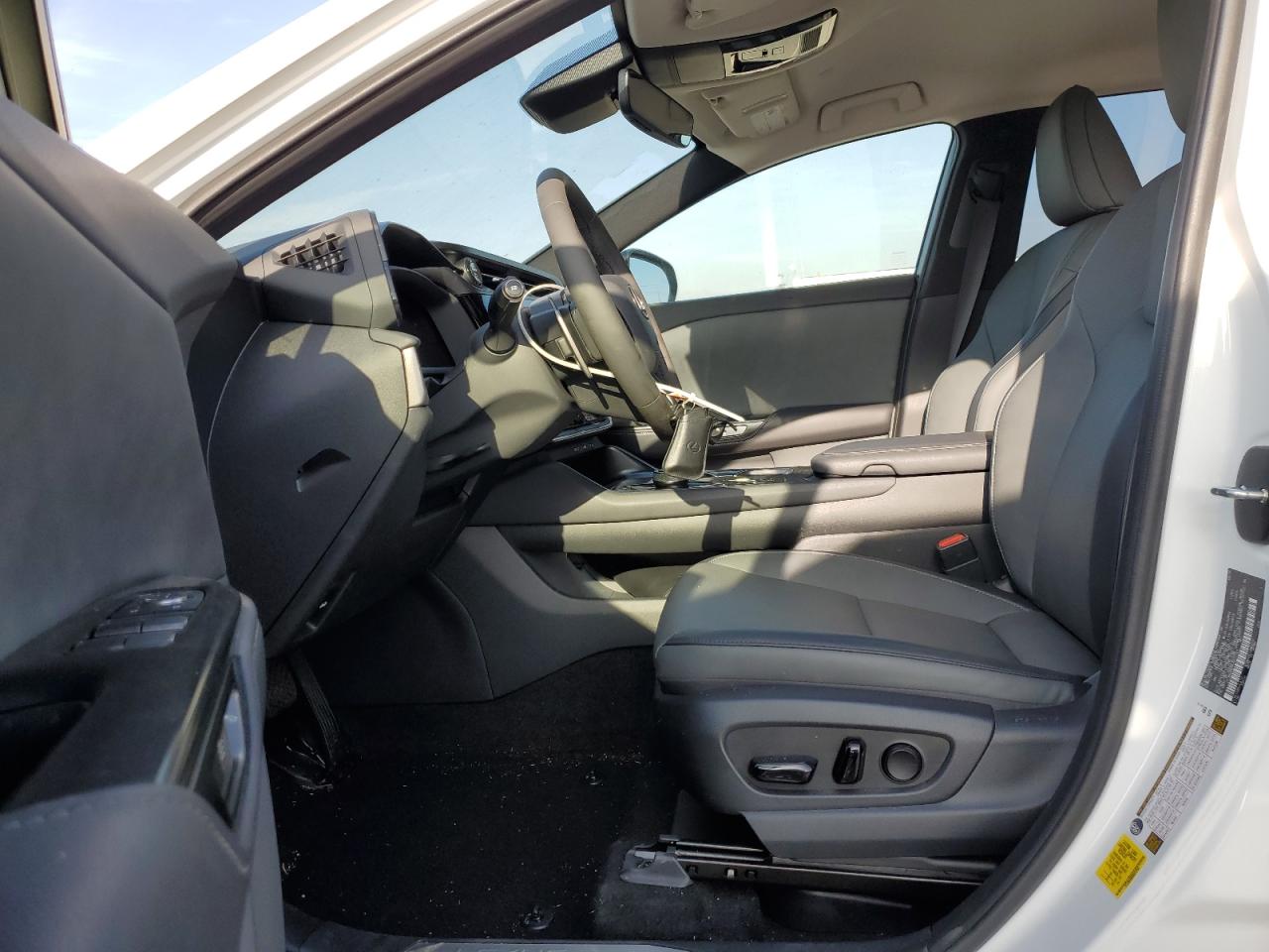 2025 Lexus Rz 300E VIN: JTJABABB9SA012743 Lot: 91300535