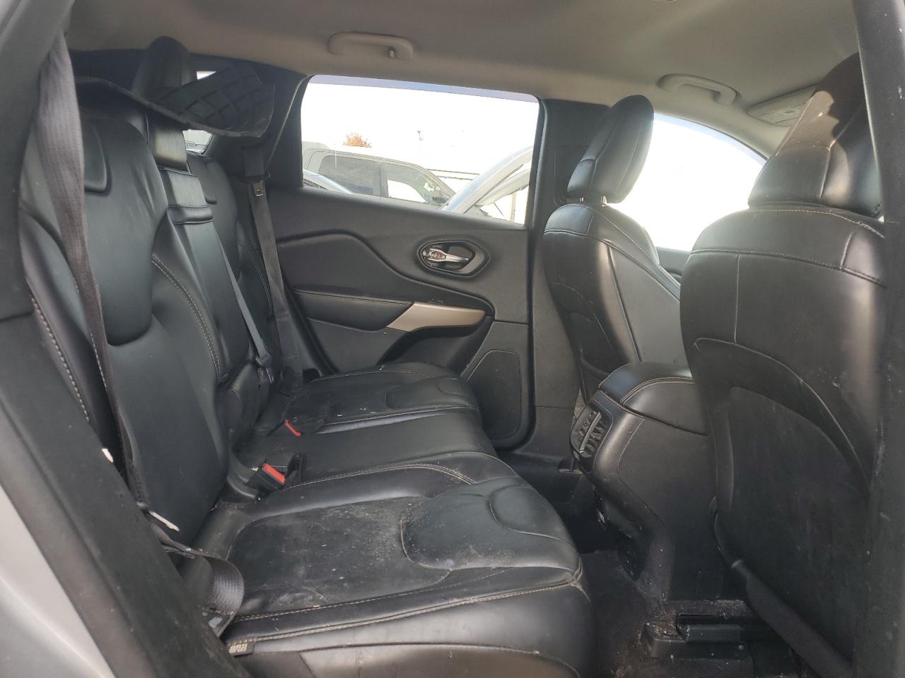 2017 Jeep Cherokee Limited VIN: 1C4PJMDB7HW655621 Lot: 90251175