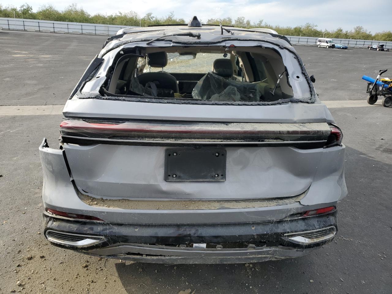 2025 Lincoln Nautilus Reserve VIN: 5LMPJ8K48SJ914870 Lot: 92253295