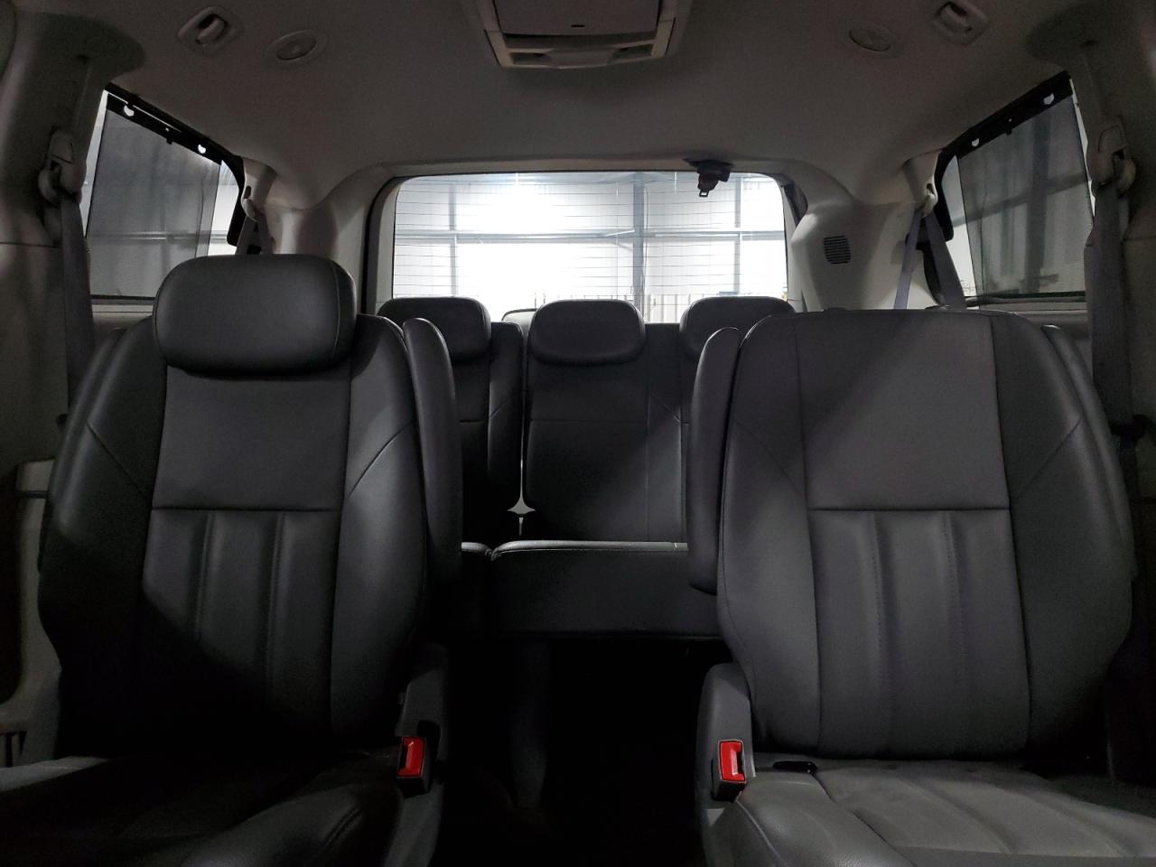 2008 Chrysler Town & Country Touring VIN: 2A8HR54P58R782142 Lot: 91914575