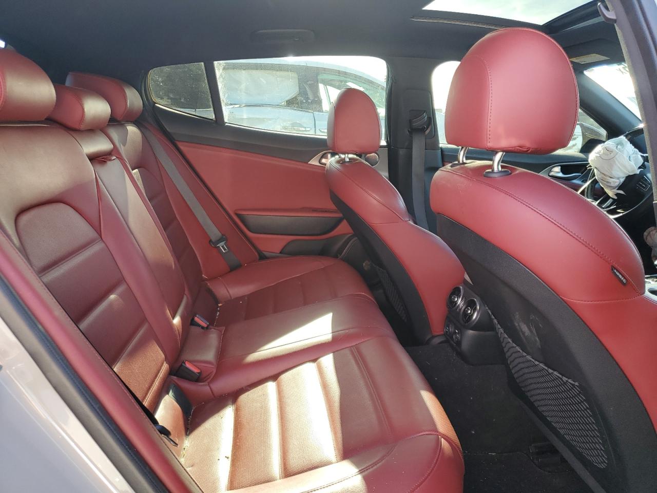 2019 Kia Stinger Gt2 VIN: KNAE55LC5K6062307 Lot: 92716675