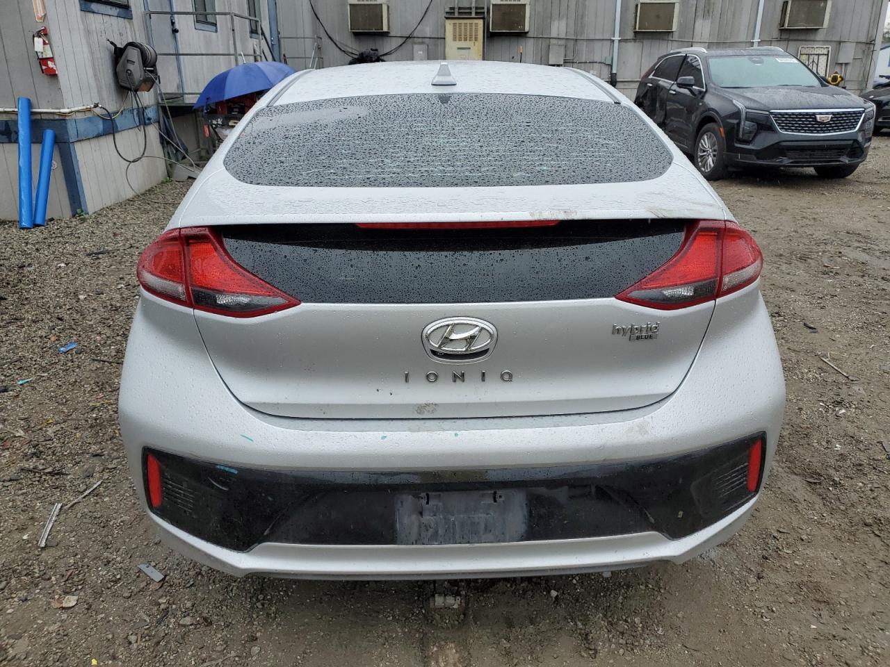 2017 Hyundai Ioniq Blue VIN: KMHC65LC1HU043504 Lot: 92901145