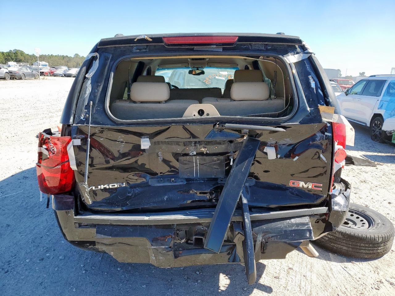 2007 GMC Yukon VIN: 1GKFC13J67R159076 Lot: 92070395