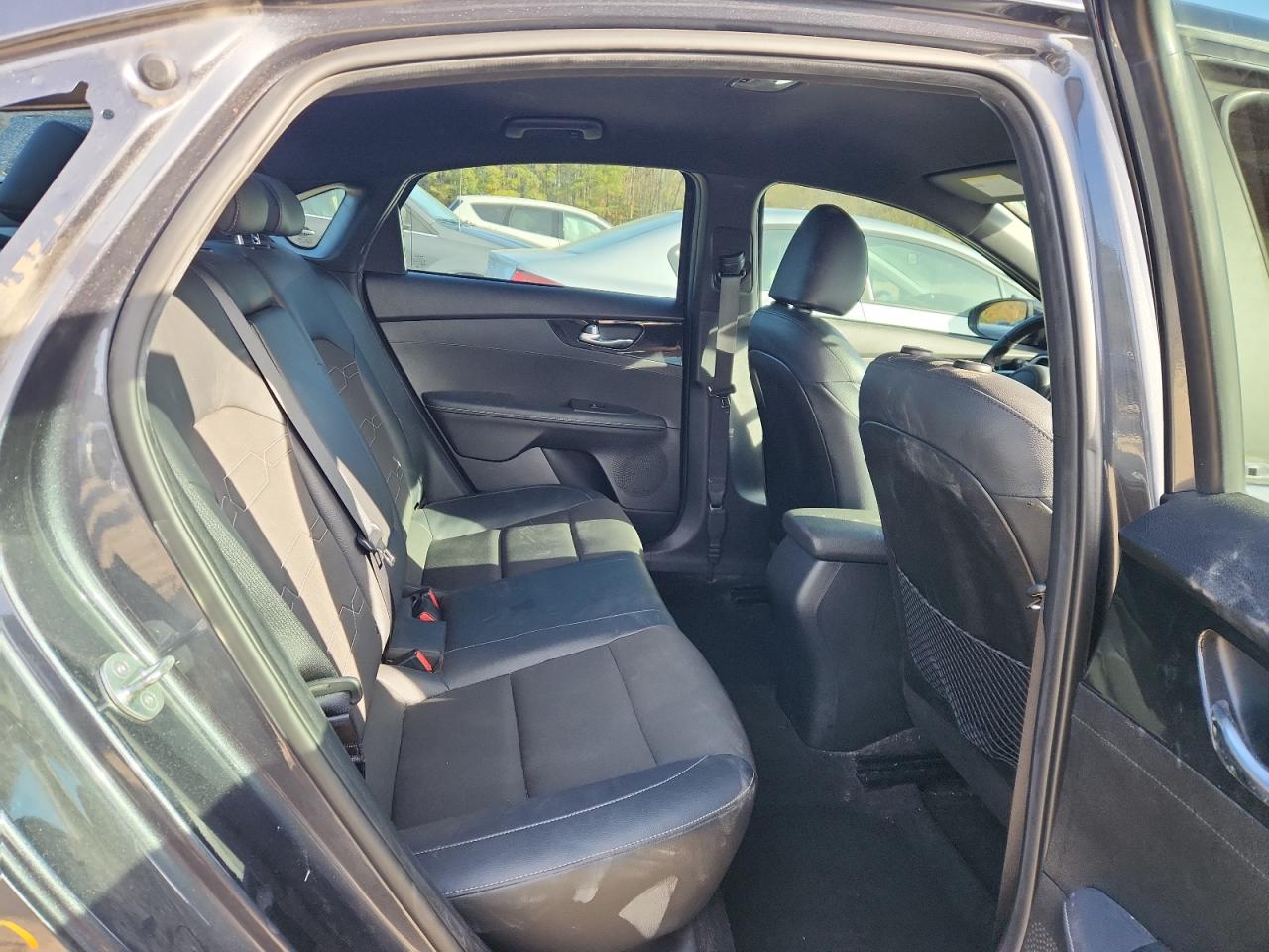 2023 Kia Forte Gt Line VIN: 3KPF54AD8PE606927 Lot: 93247515