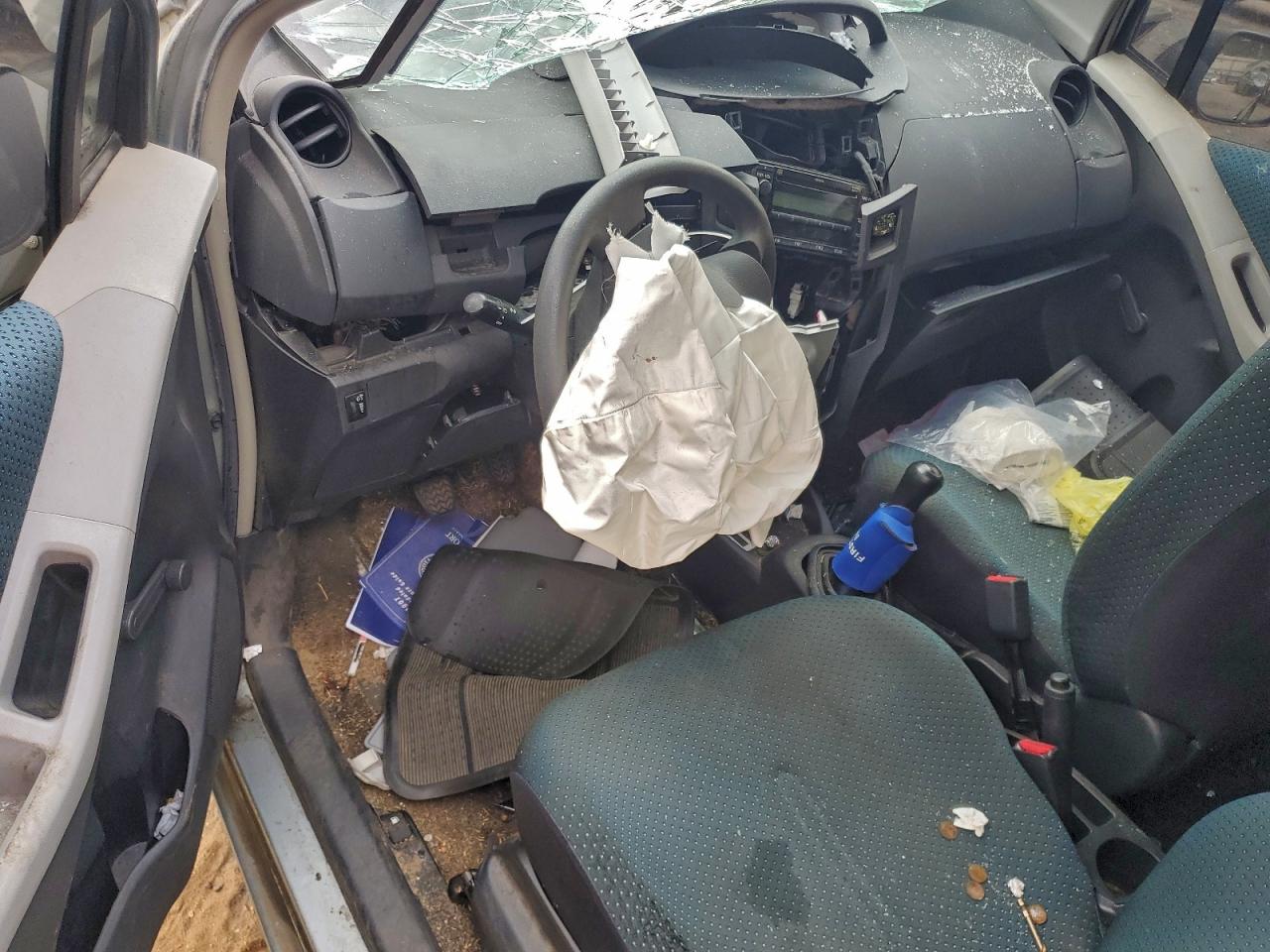 2007 Toyota Yaris VIN: JTDJT923375105149 Lot: 93874735