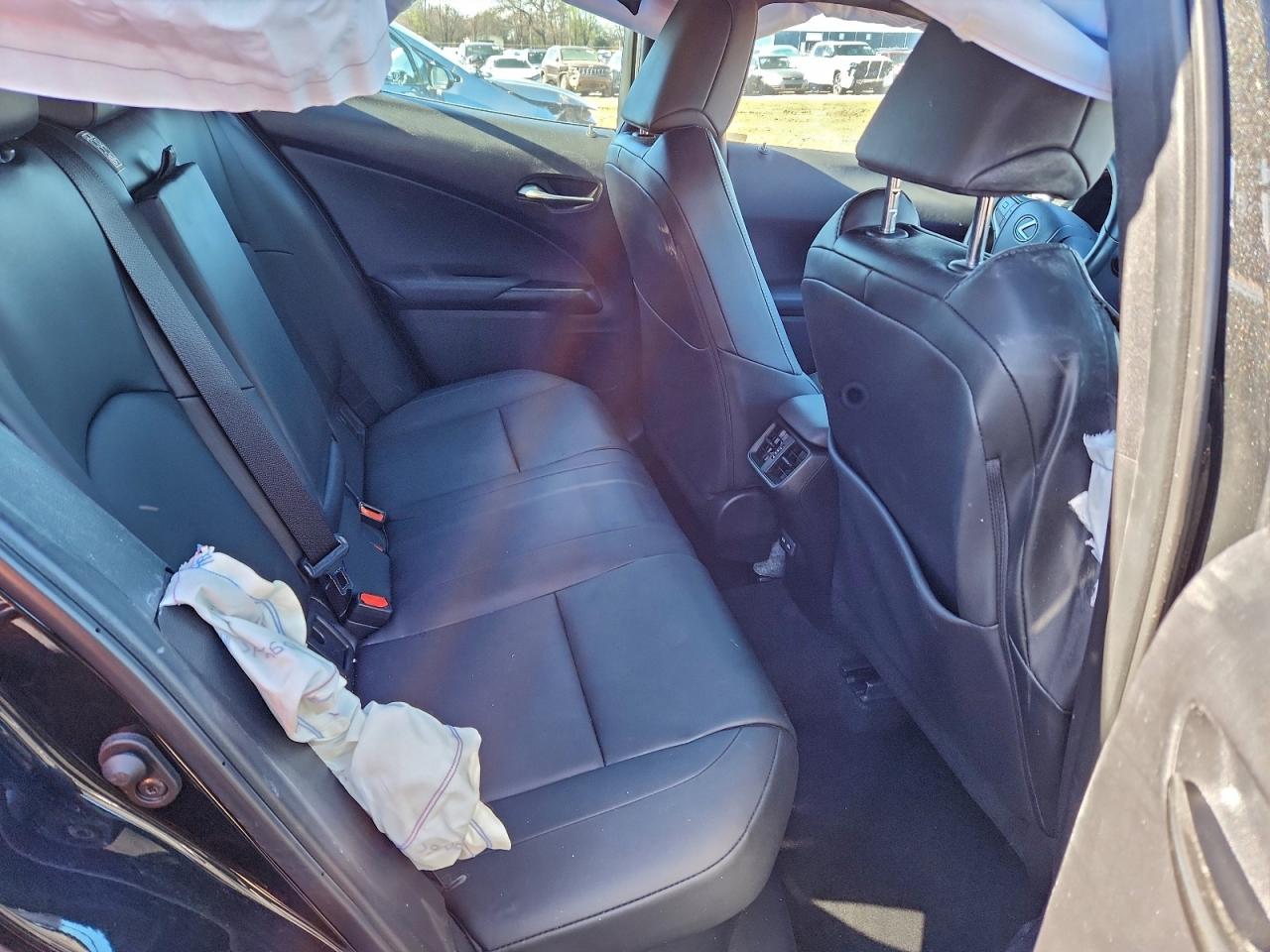 2024 Lexus Ux 250H Base VIN: JTHX6JBHXR2193117 Lot: 94439075