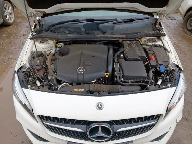 2017 MERCEDES-BENZ A CLASS A200D AMG LINE PREMIUM PLUS 5DR