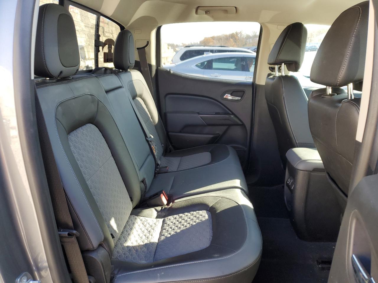 2019 Chevrolet Colorado Z71 VIN: 1GCGTDENXK1360682 Lot: 92190395