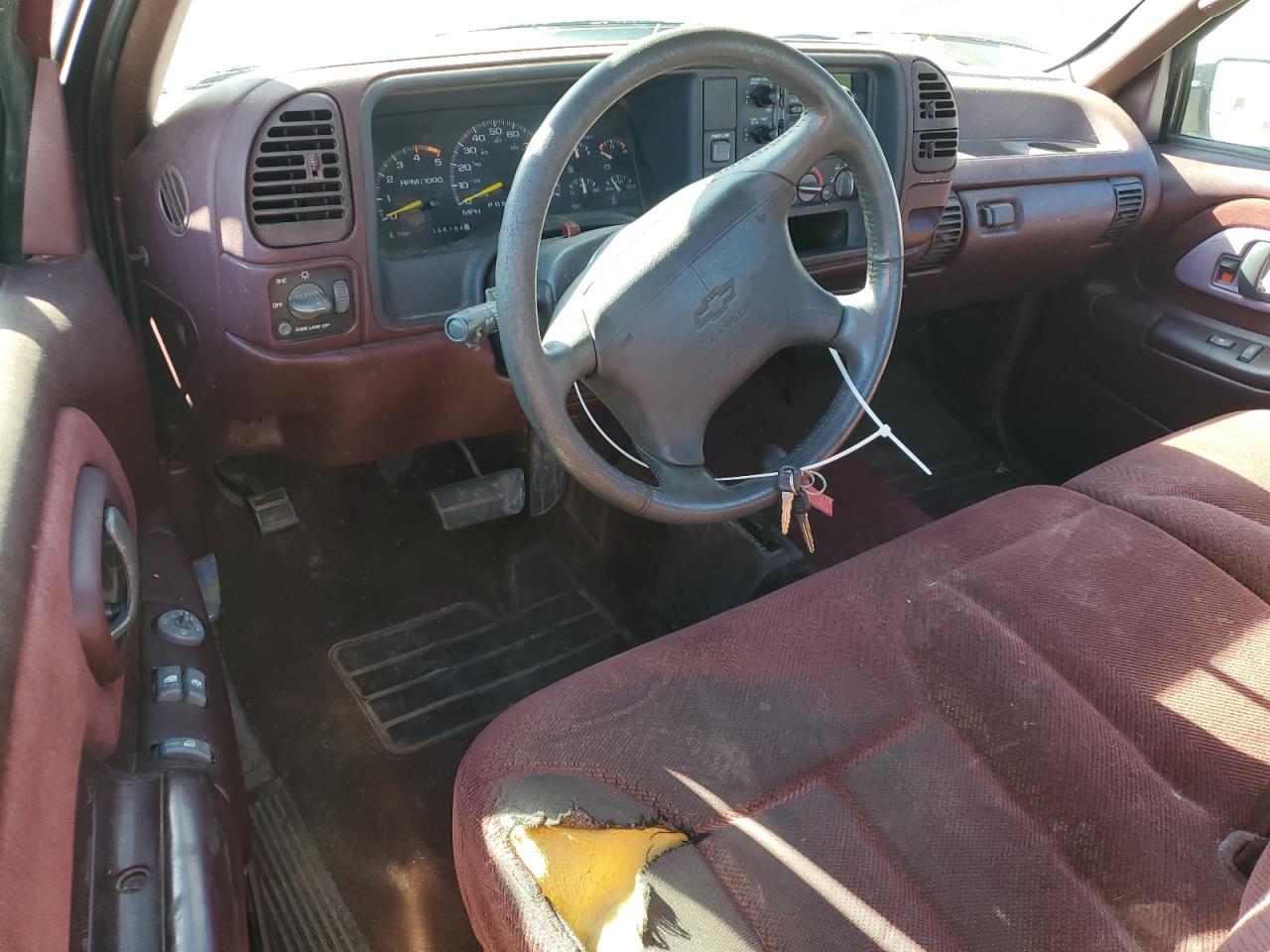 1995 Chevrolet Gmt-400 K1500 VIN: 1GCEK14K6SZ244204 Lot: 92590125