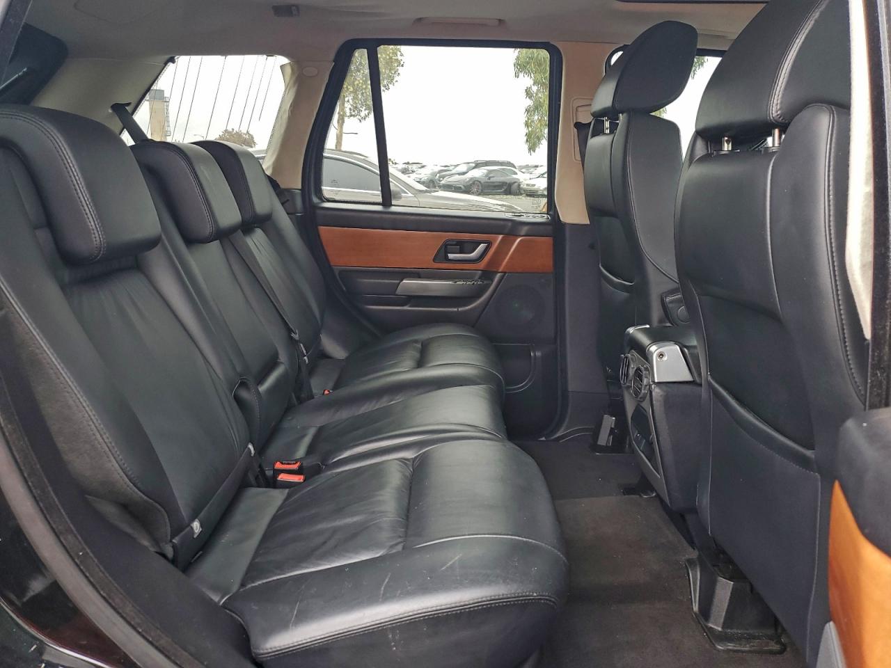 2007 Land Rover Range Rover Sport Hse VIN: SALSK25437A988205 Lot: 93085845