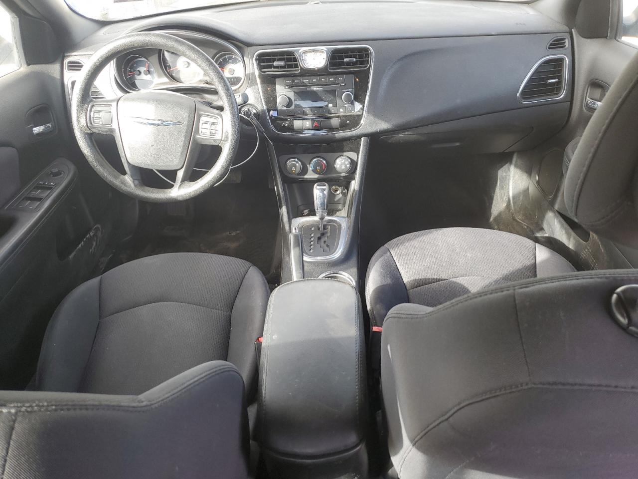 2012 Chrysler 200 Lx VIN: 1C3CCBABXCN281588 Lot: 92404095