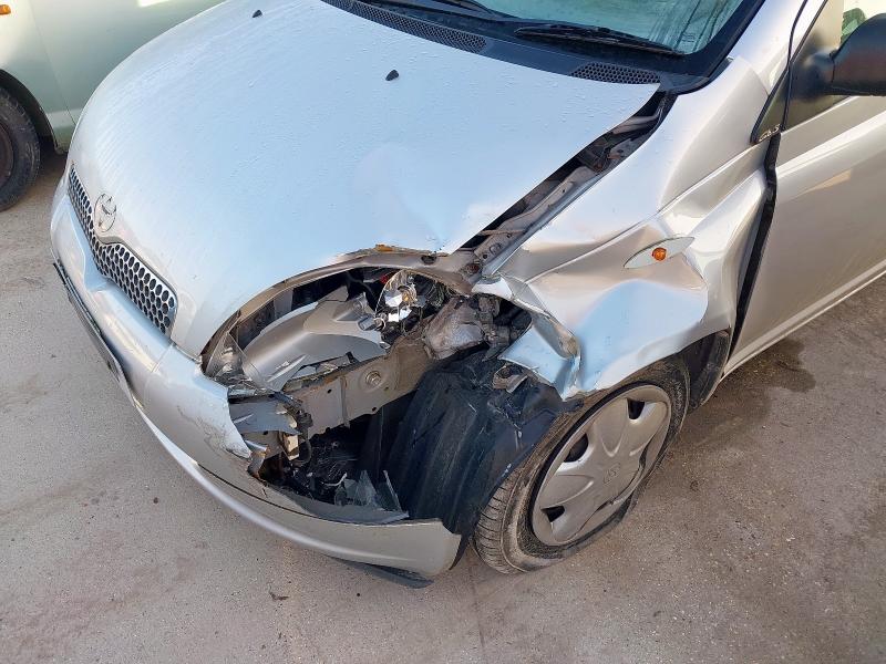 2001 TOYOTA YARIS 1.0 16V VVTI GLS 3DR [AC]