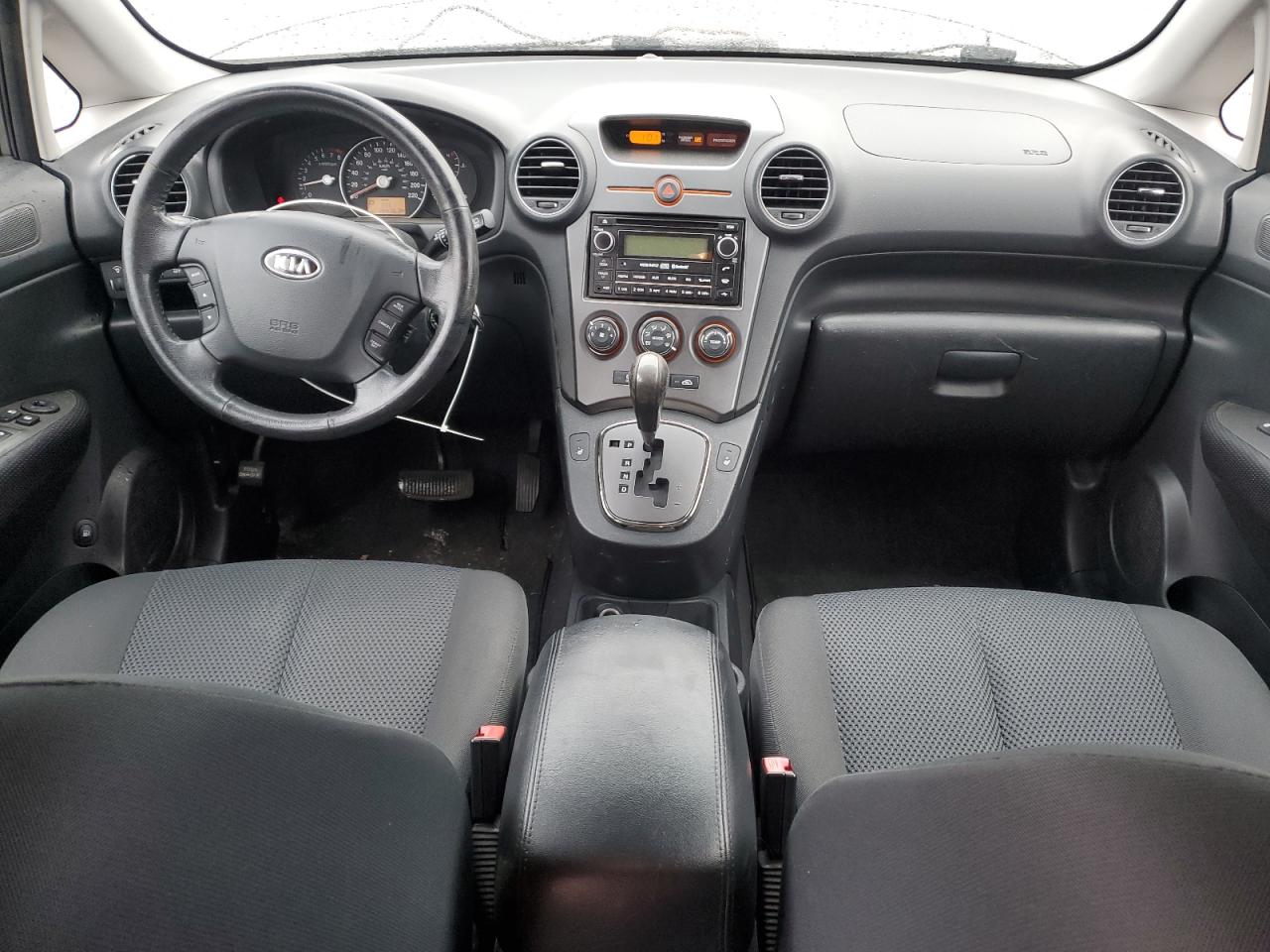 2012 Kia Rondo VIN: KNAHH8A89C7376218 Lot: 92784475