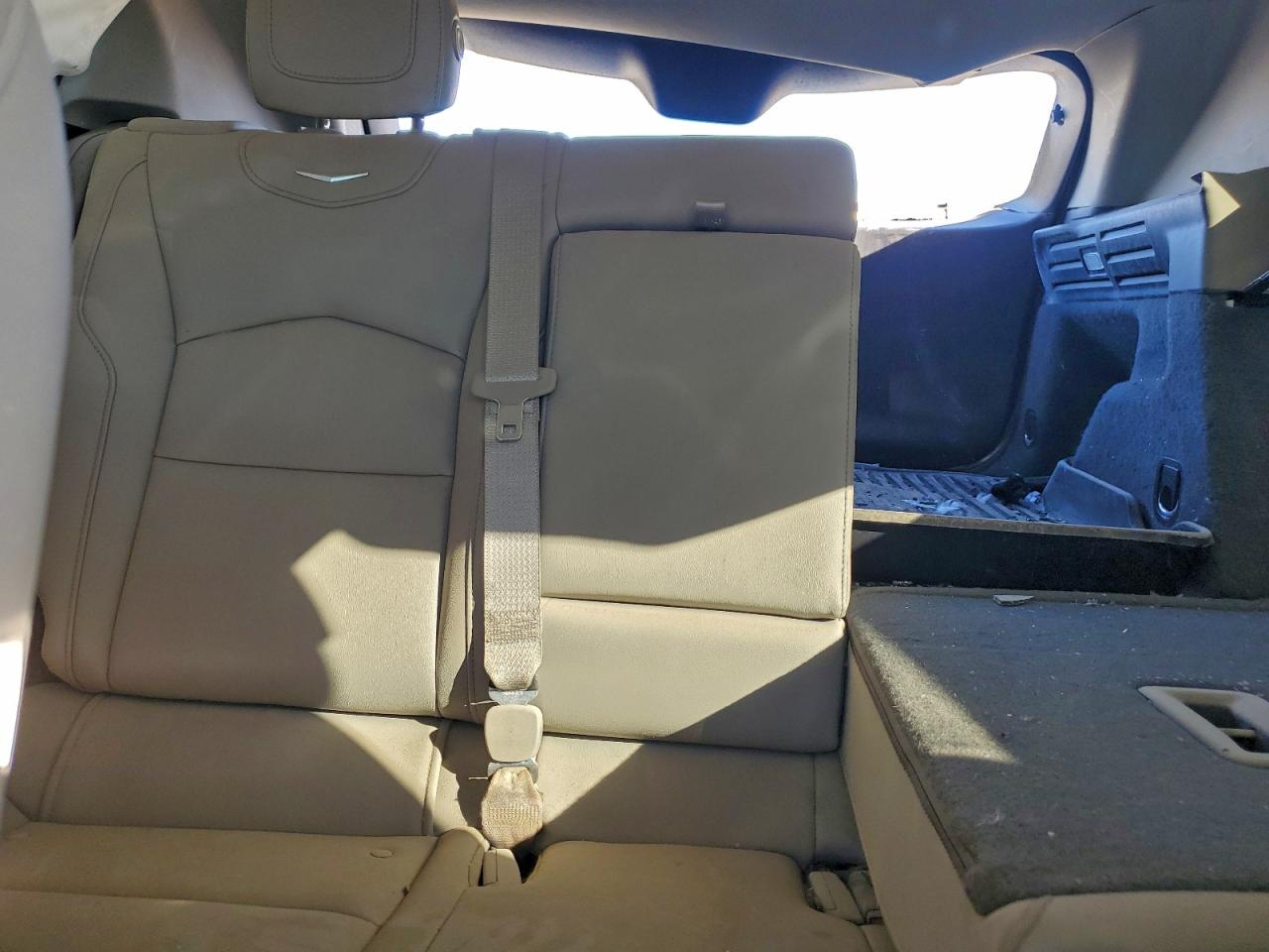 2019 Cadillac Xt4 Luxury VIN: 1GYAZAR49KF145313 Lot: 94216115