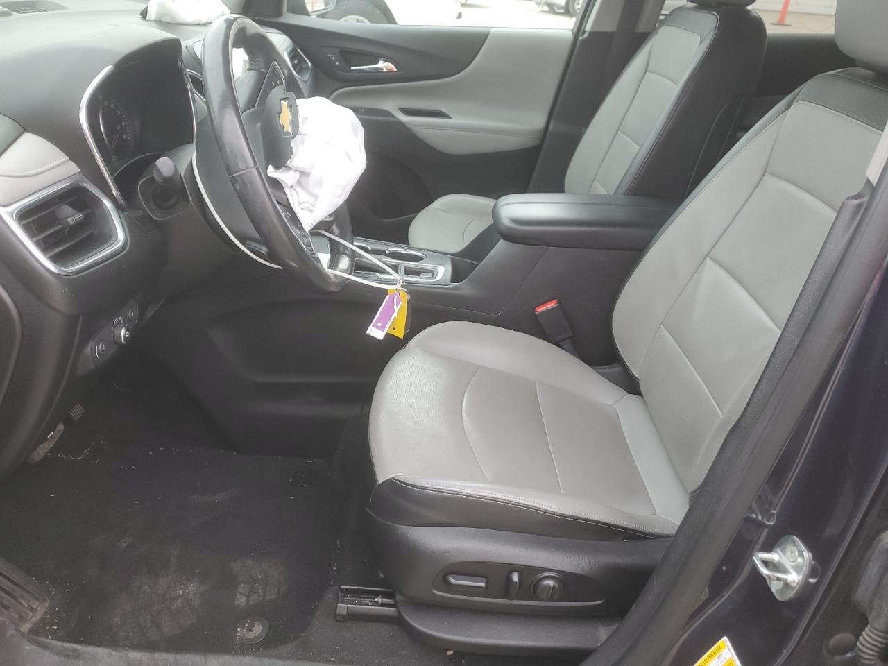 2018 Chevrolet Equinox Premier VIN: 3GNAXVEV1JL131869 Lot: 92955715