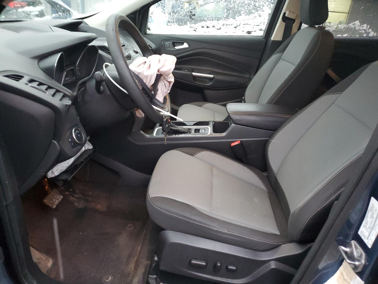 2018 Ford Escape Se VIN: 1FMCU0GDXJUB63593 Lot: 92055825