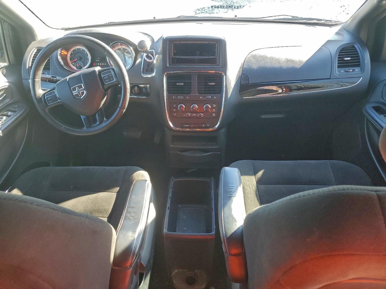 2016 Dodge Grand Caravan Se VIN: 2C4RDGBG1GR359940 Lot: 94051405