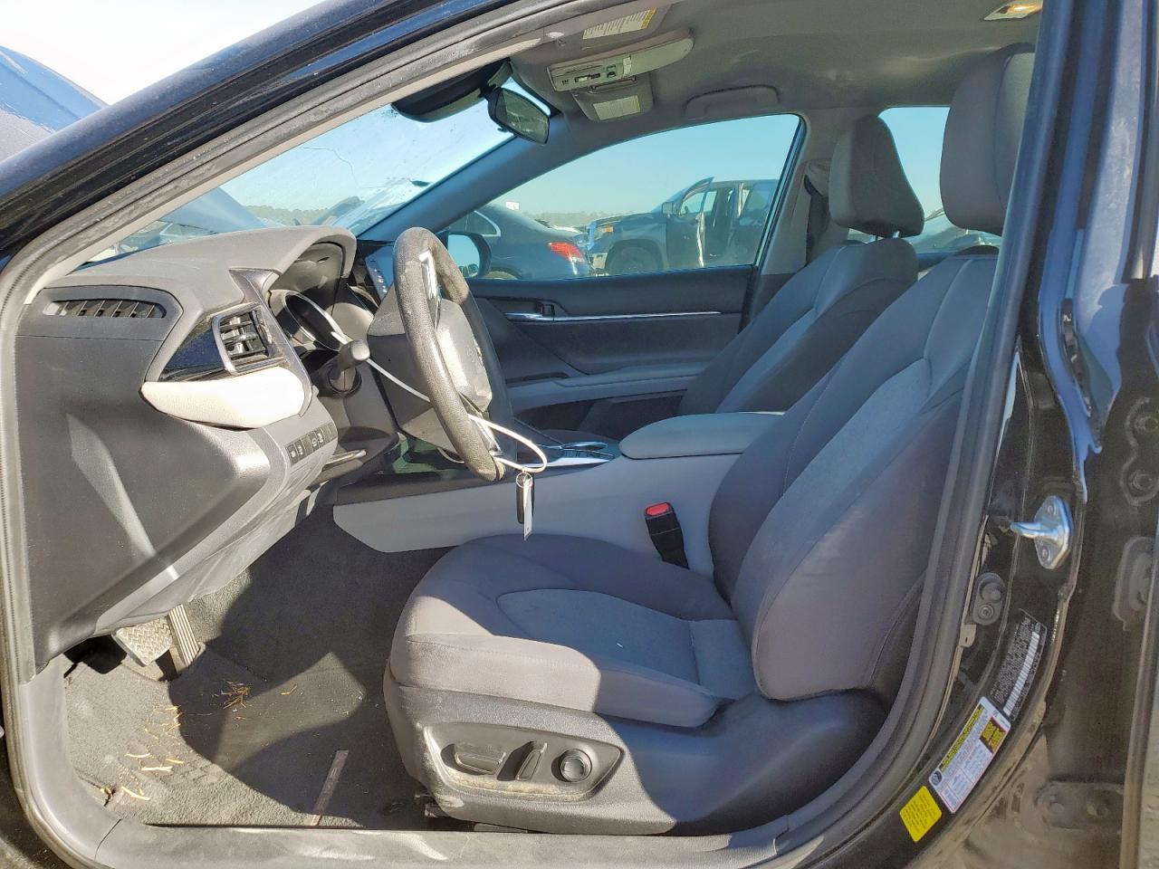 2022 Toyota Camry Le VIN: 4T1C31AK7NU571216 Lot: 92197525