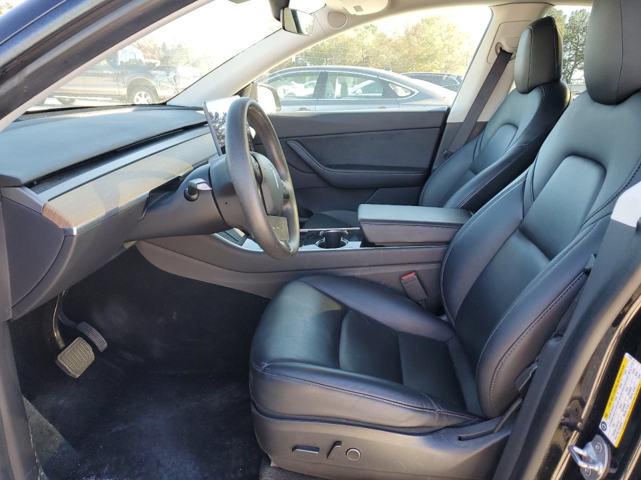 2021 Tesla Model Y VIN: 5YJYGDEE8MF115933 Lot: 90687425