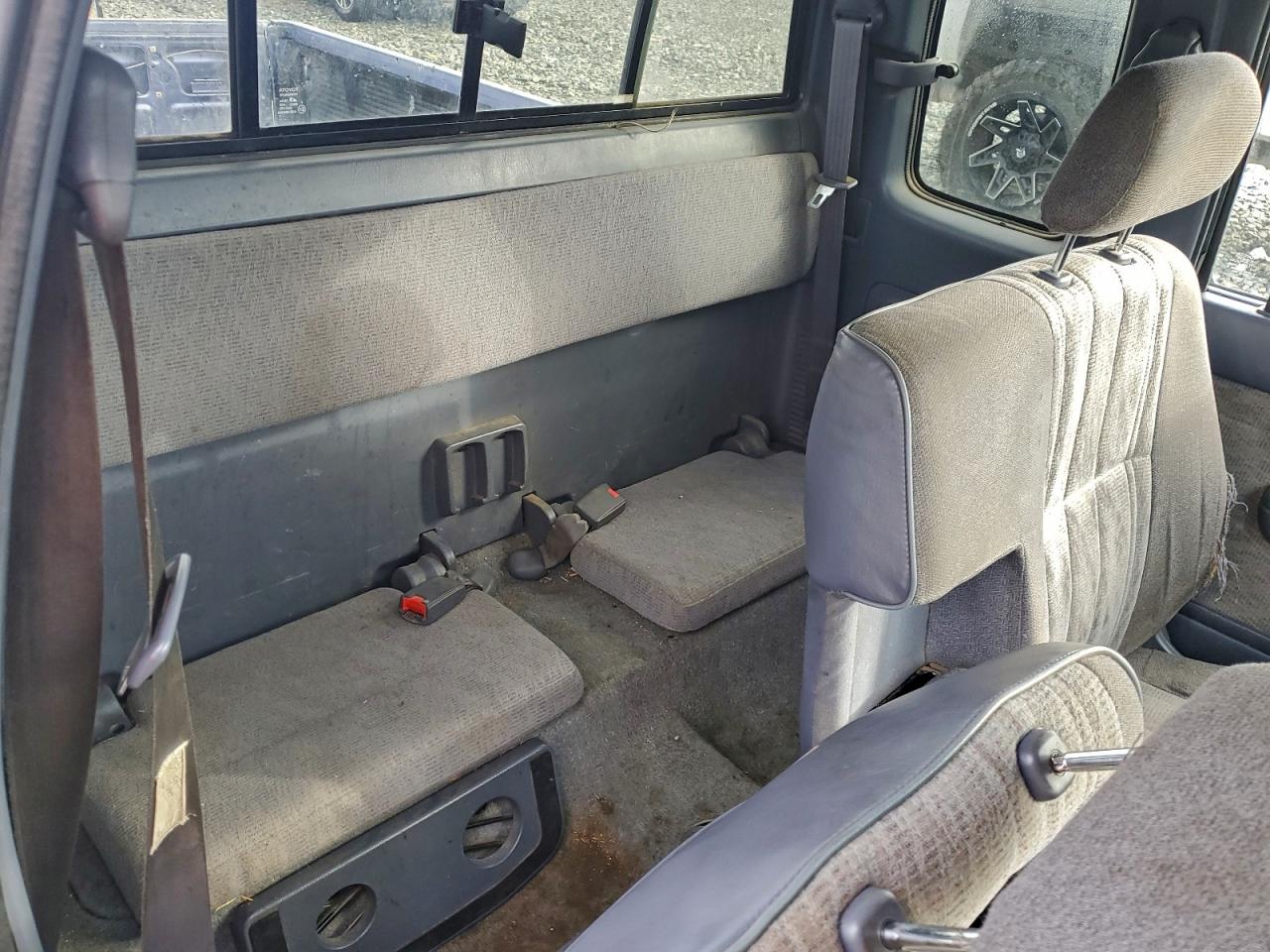 1999 Toyota Tacoma Xtracab VIN: 4TAVL52NXXZ501689 Lot: 93988795