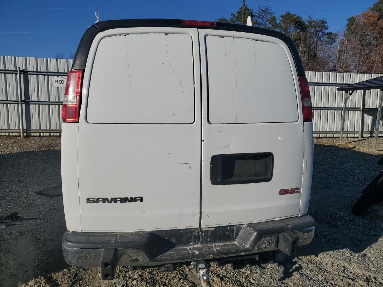 2017 GMC Savana G2500 Delivery Van VIN: 1GTW7AFF7H1906868 Lot: 92616185