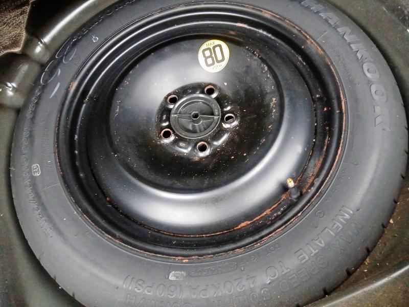 2009 FORD FOCUS 1.6 ZETEC 5DR AUTO