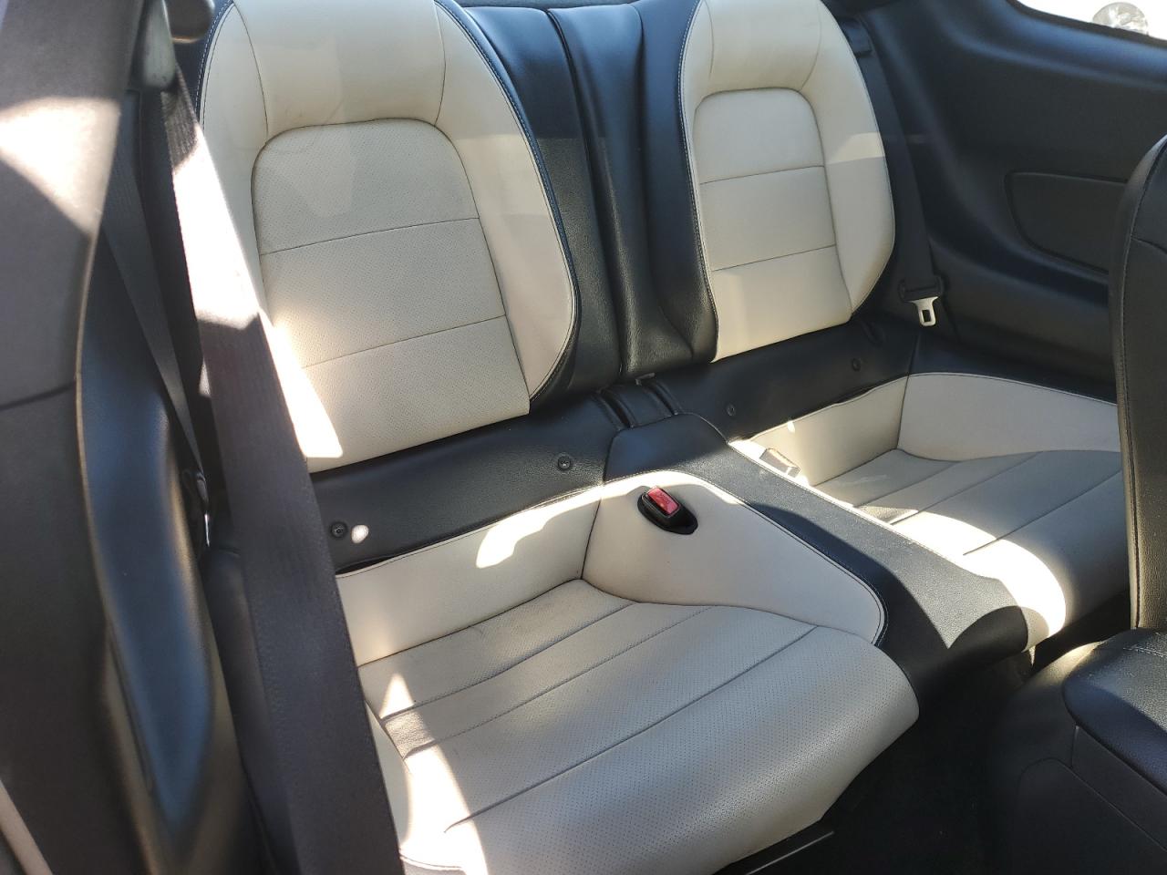 2016 Ford Mustang VIN: 1FA6P8TH5G5247152 Lot: 92156535