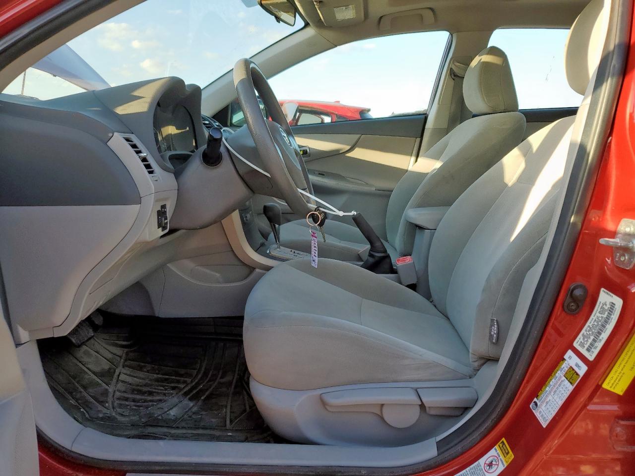 2010 Toyota Corolla Base VIN: 1NXBU4EE0AZ264740 Lot: 90942595