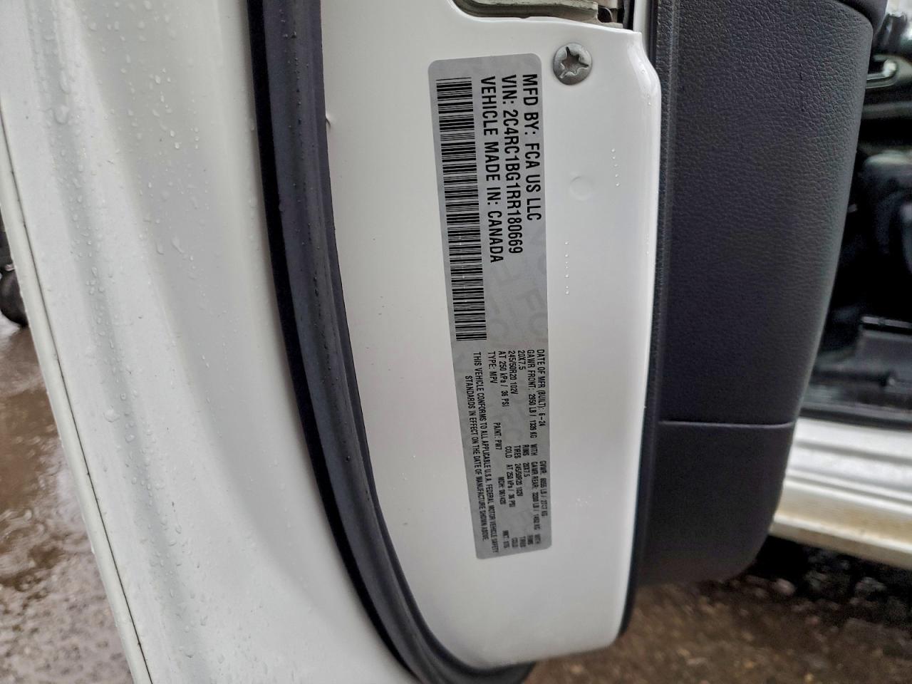 2024 Chrysler Pacifica Touring L VIN: 2C4RC1BG1RR180669 Lot: 93831995