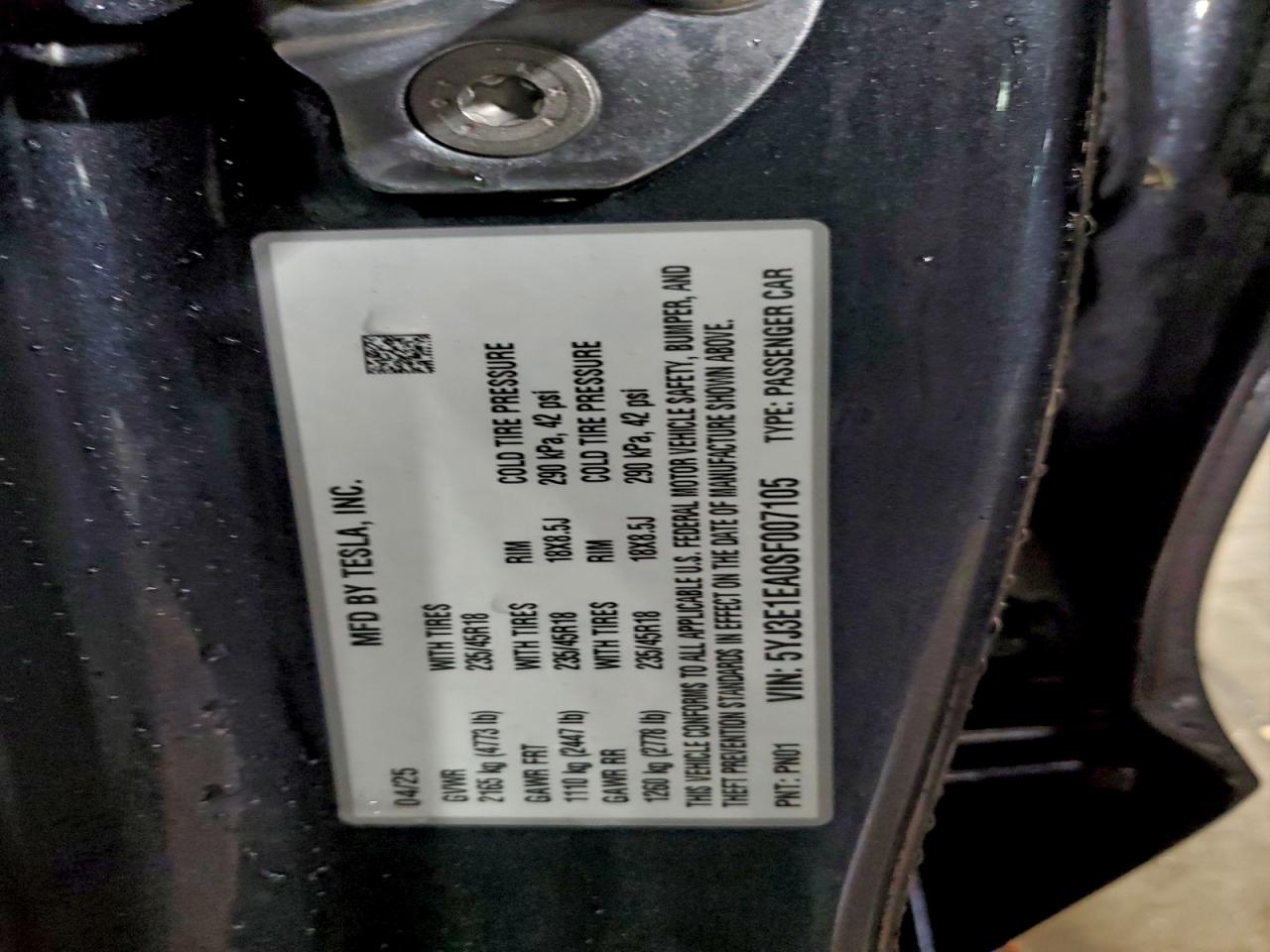 2025 Tesla Model 3 VIN: 5YJ3E1EA0SF007105 Lot: 94117175