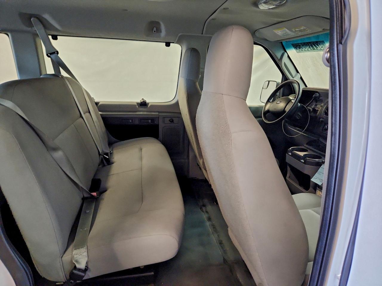 2013 Ford Econoline E350 Super Duty Wagon VIN: 1FBNE3BL9DDB05428 Lot: 92719665