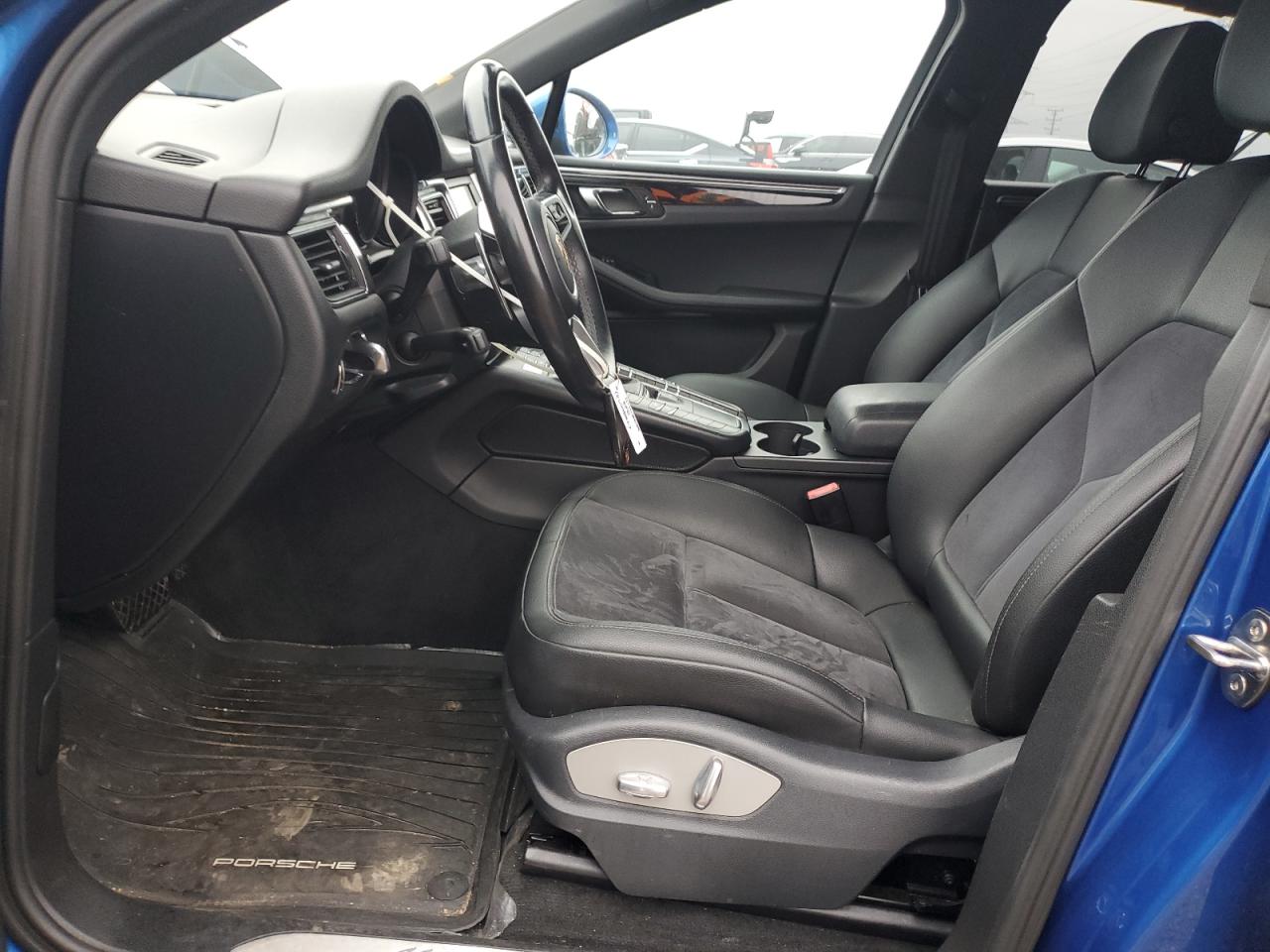 2016 Porsche Macan S VIN: WP1AB2A5XGLB51620 Lot: 93271815