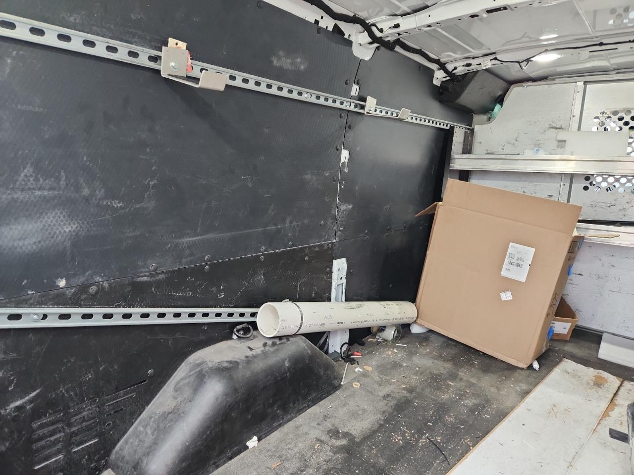 2018 Ford Transit Delivery Van VIN: 1FTYE1ZM4JKB28859 Lot: 92128875