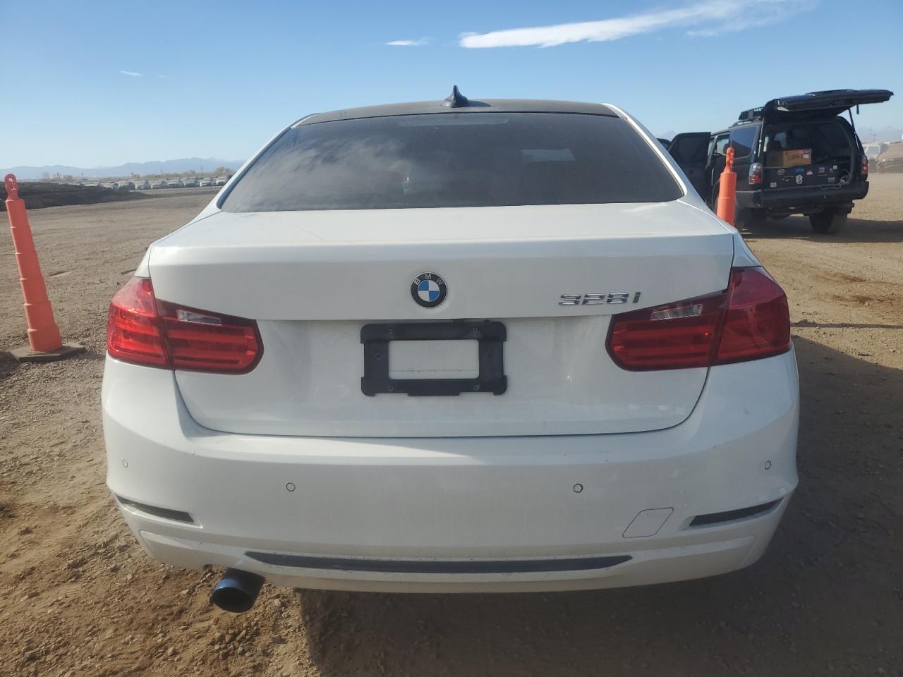 2014 BMW 328 I Sulev VIN: WBA3C1C55EK109905 Lot: 89913755
