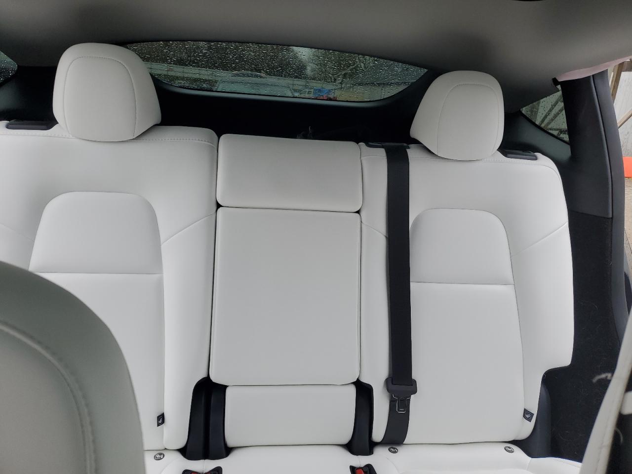 2025 Tesla Model Y VIN: 7SAYGDEE5SF298479 Lot: 91419895