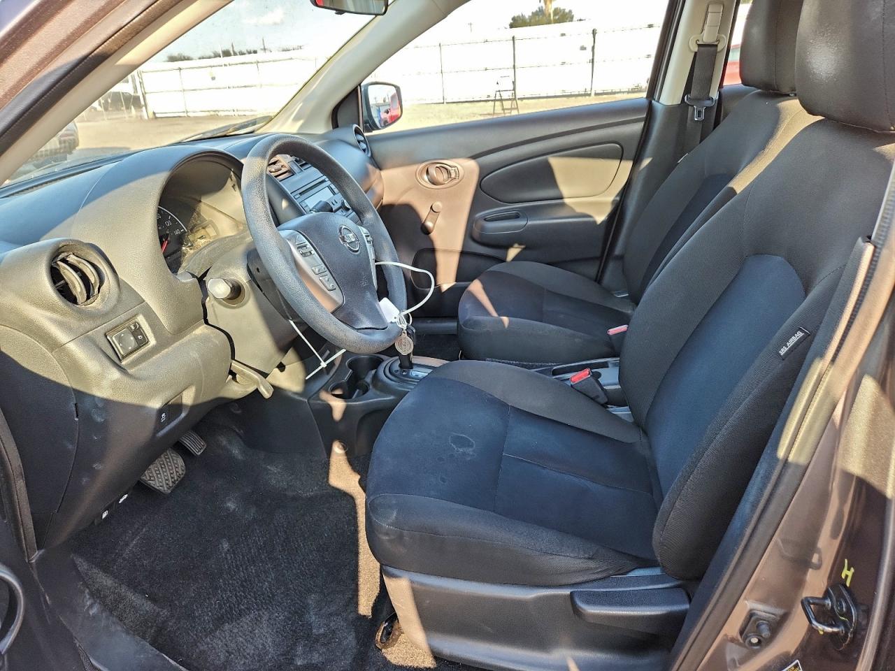 2018 Nissan Versa S VIN: 3N1CN7APXJL828163 Lot: 94146885