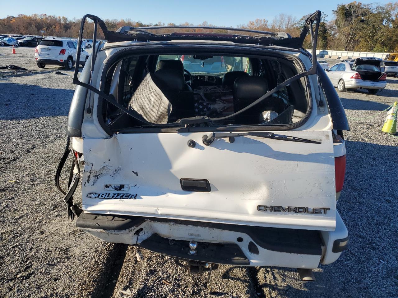 1998 Chevrolet Blazer VIN: 1GNCS13W4W2221781 Lot: 91845665