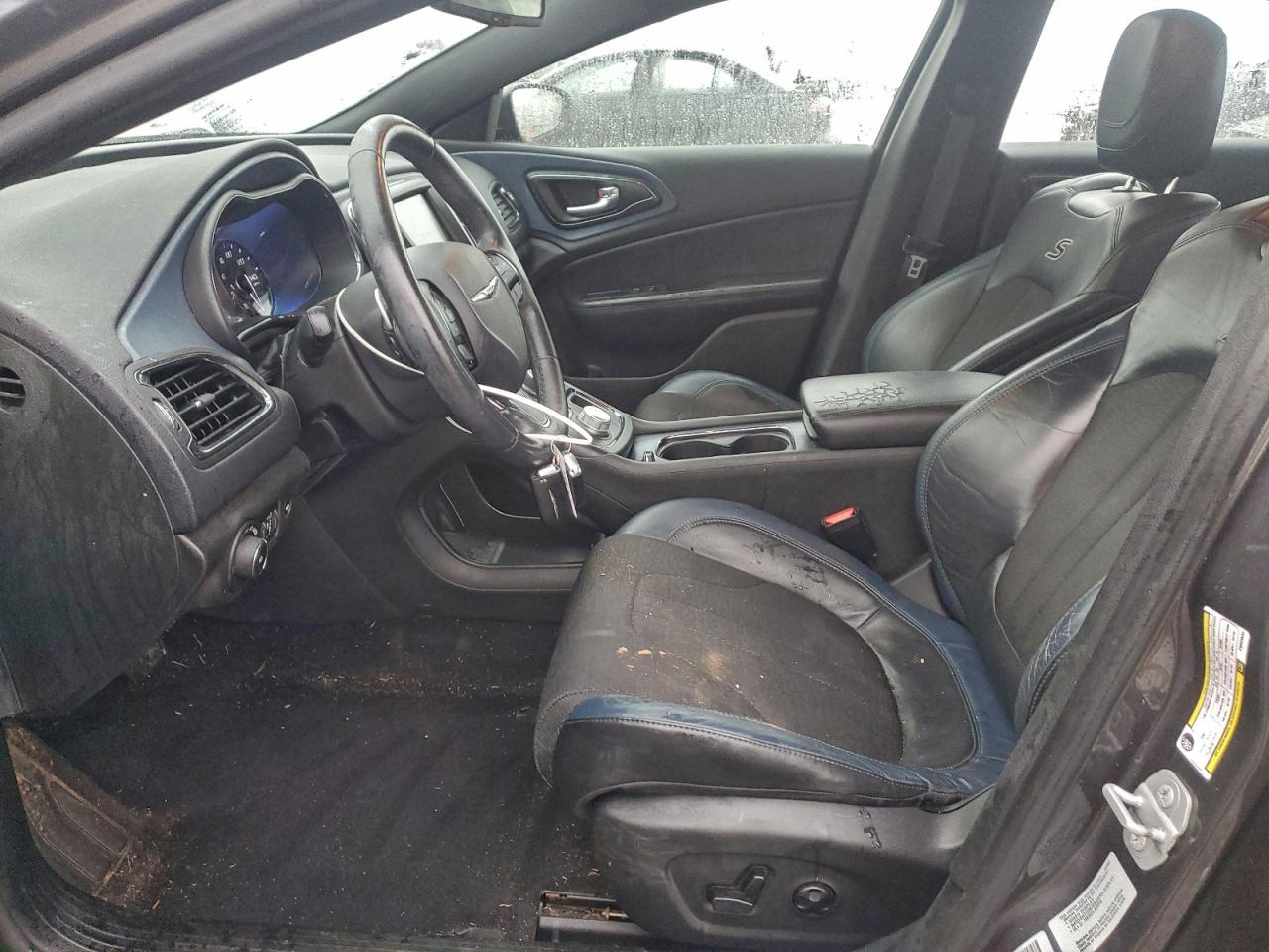 2015 Chrysler 200 S VIN: 1C3CCCBB1FN623633 Lot: 93841435