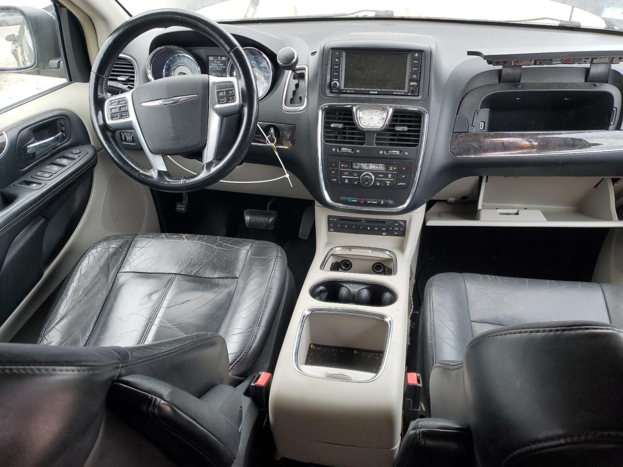 2011 Chrysler Town & Country Limited VIN: 2A4RR6DG7BR500294 Lot: 92925615