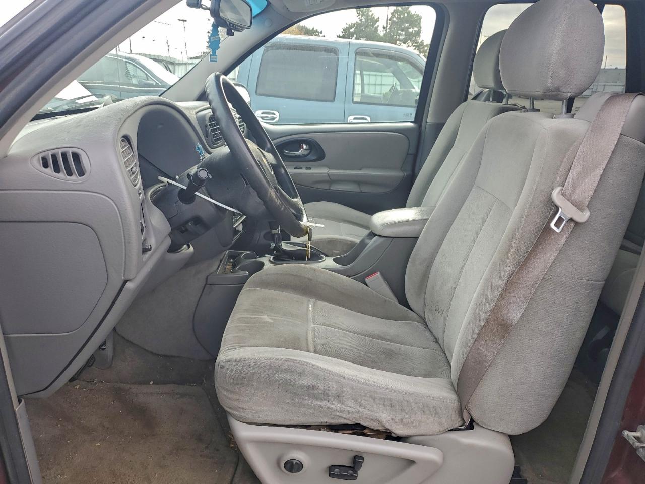 2005 Chevrolet Trailblazer Ls VIN: 1GNDT13SX52347379 Lot: 93401675