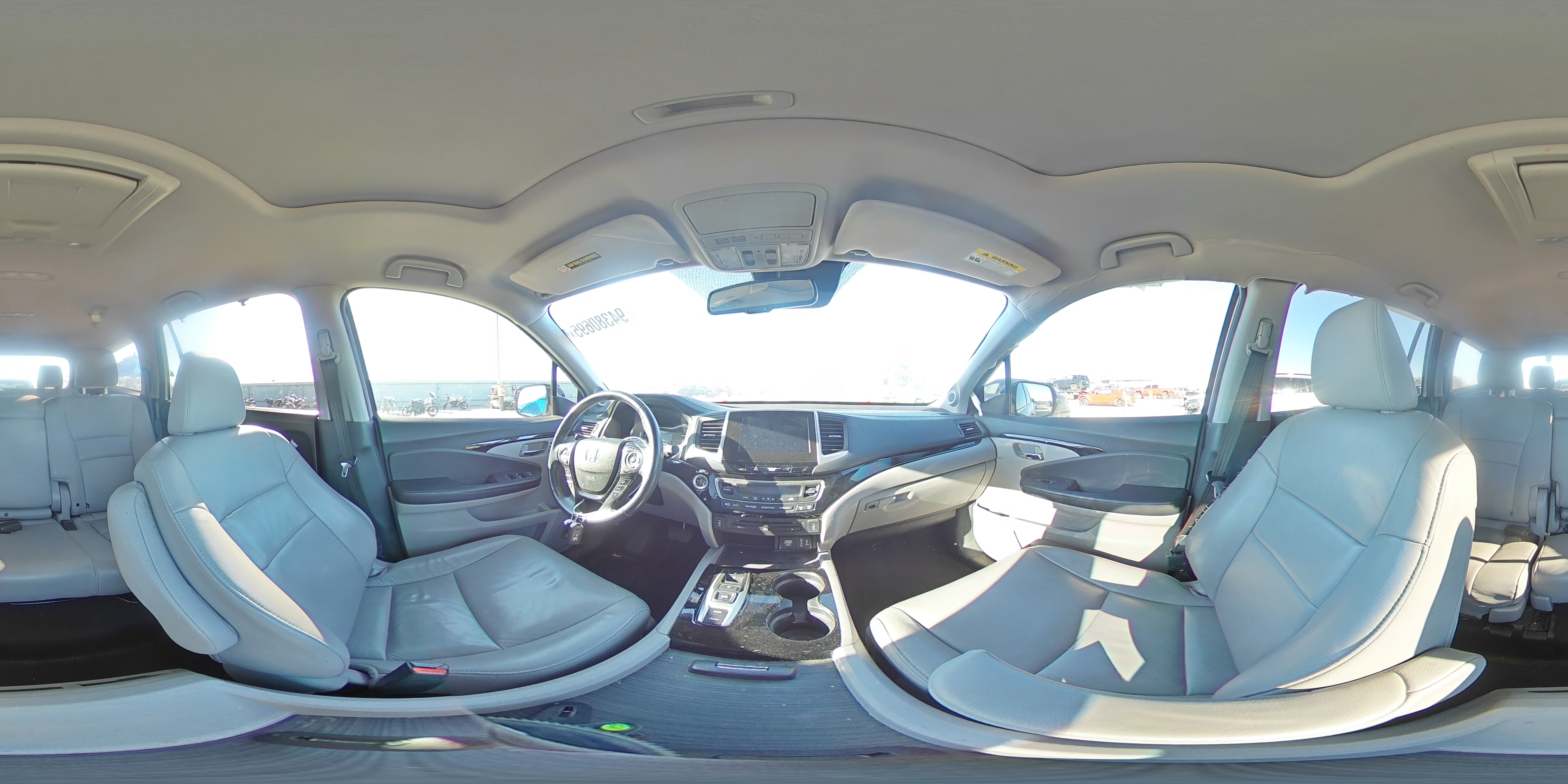 2018 Honda Pilot Touring VIN: 5FNYF5H93JB020456 Lot: 94380695