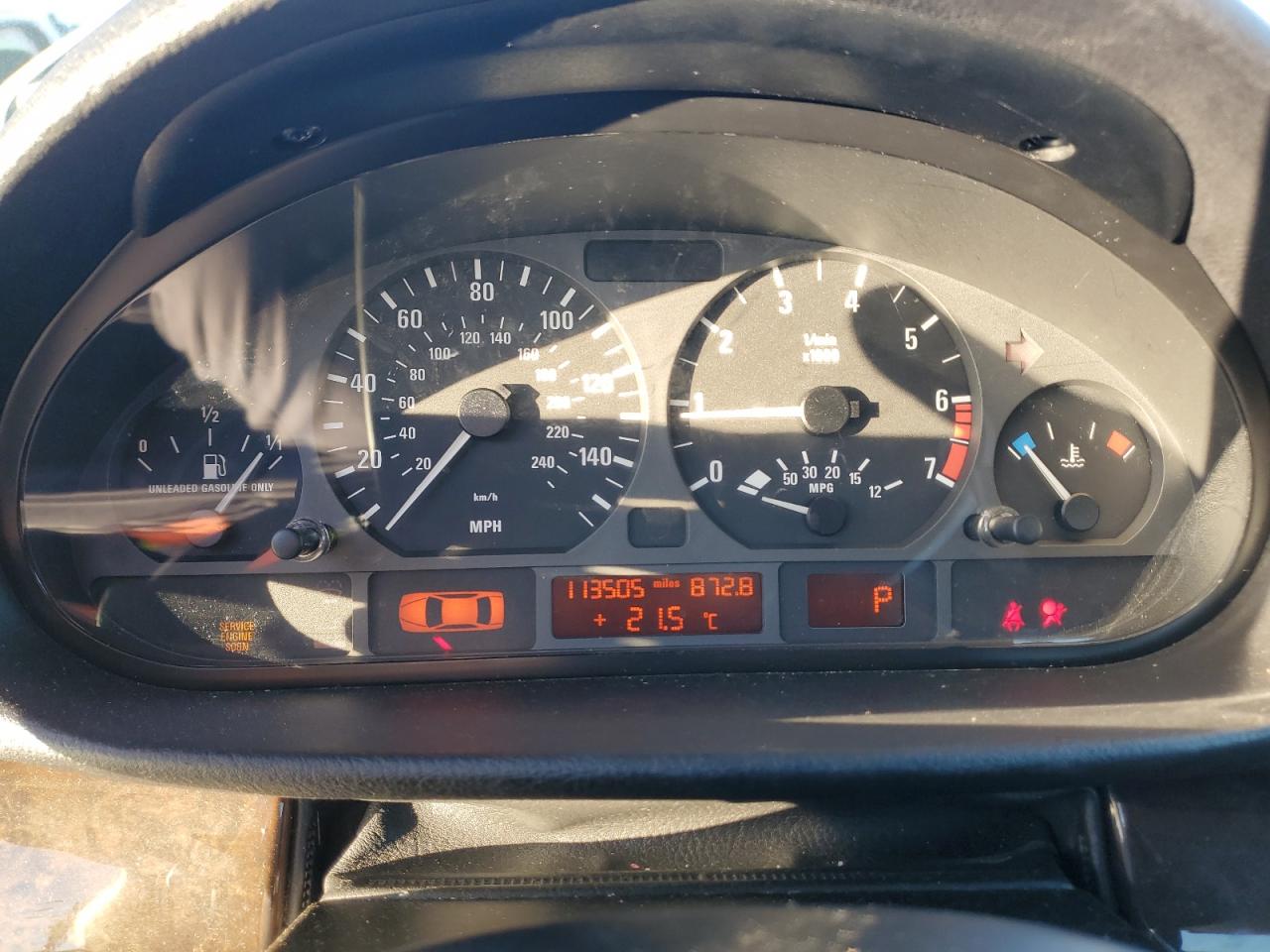 2003 BMW 325 I VIN: WBAET374X3NJ26653 Lot: 90412775