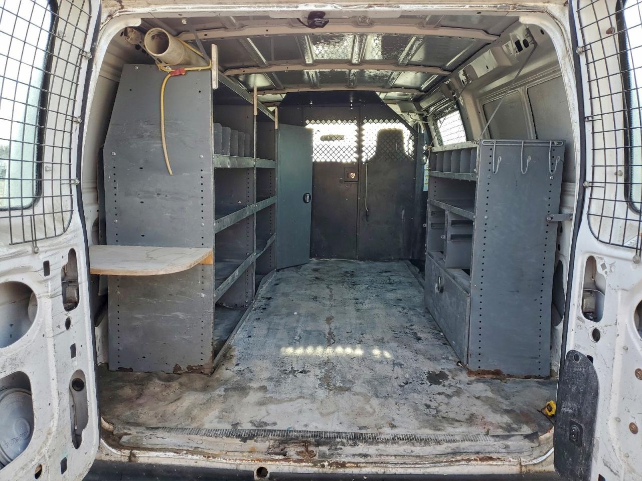 2010 Ford Econoline E350 Super Duty Van VIN: 1FTSE3EL3ADA98160 Lot: 94085945