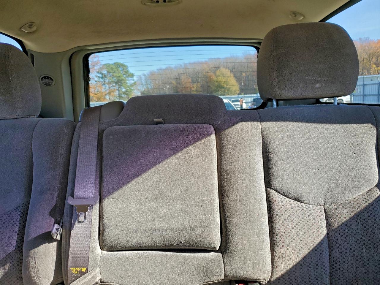 2004 Chevrolet Tahoe K1500 VIN: 1GNEK13Z24J128859 Lot: 94325305