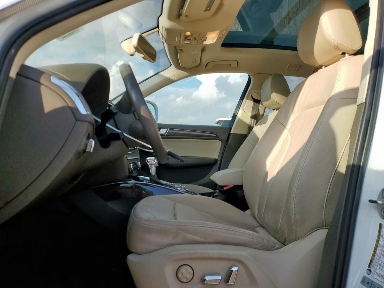 2014 Audi Q5 Premium Plus VIN: WA1LFAFP9EA114516 Lot: 93704885