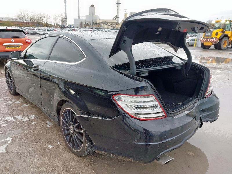 2011 MERCEDES BENZ C CLASS AM