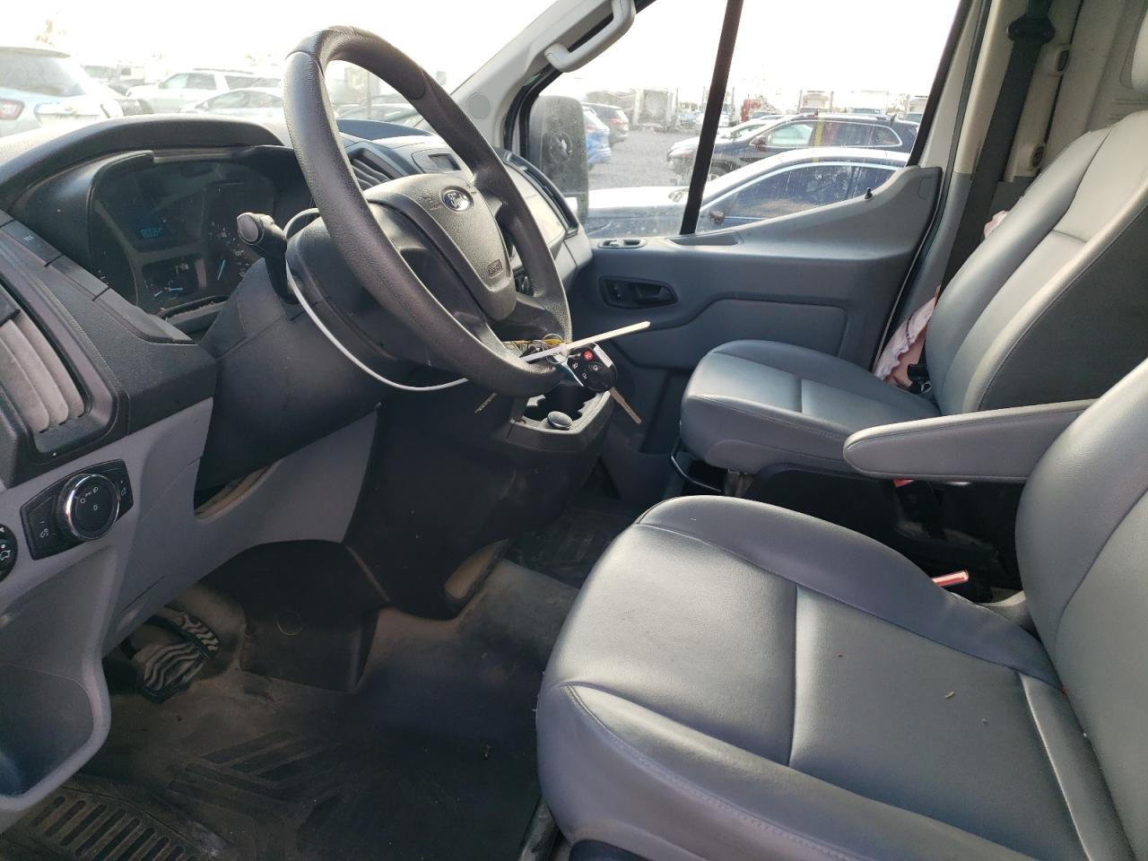 2018 Ford Transit 250 Delivery Van VIN: 1FTYR1ZM2JKA31390 Lot: 90470645