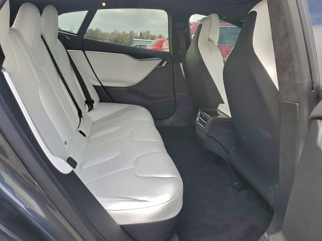 2017 Tesla Model S VIN: 5YJSA1E2XHF201374 Lot: 93639695